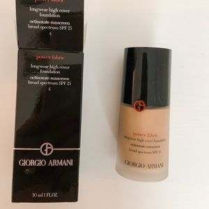 Giorgio Armani Power Fabric Foundation Shade 4